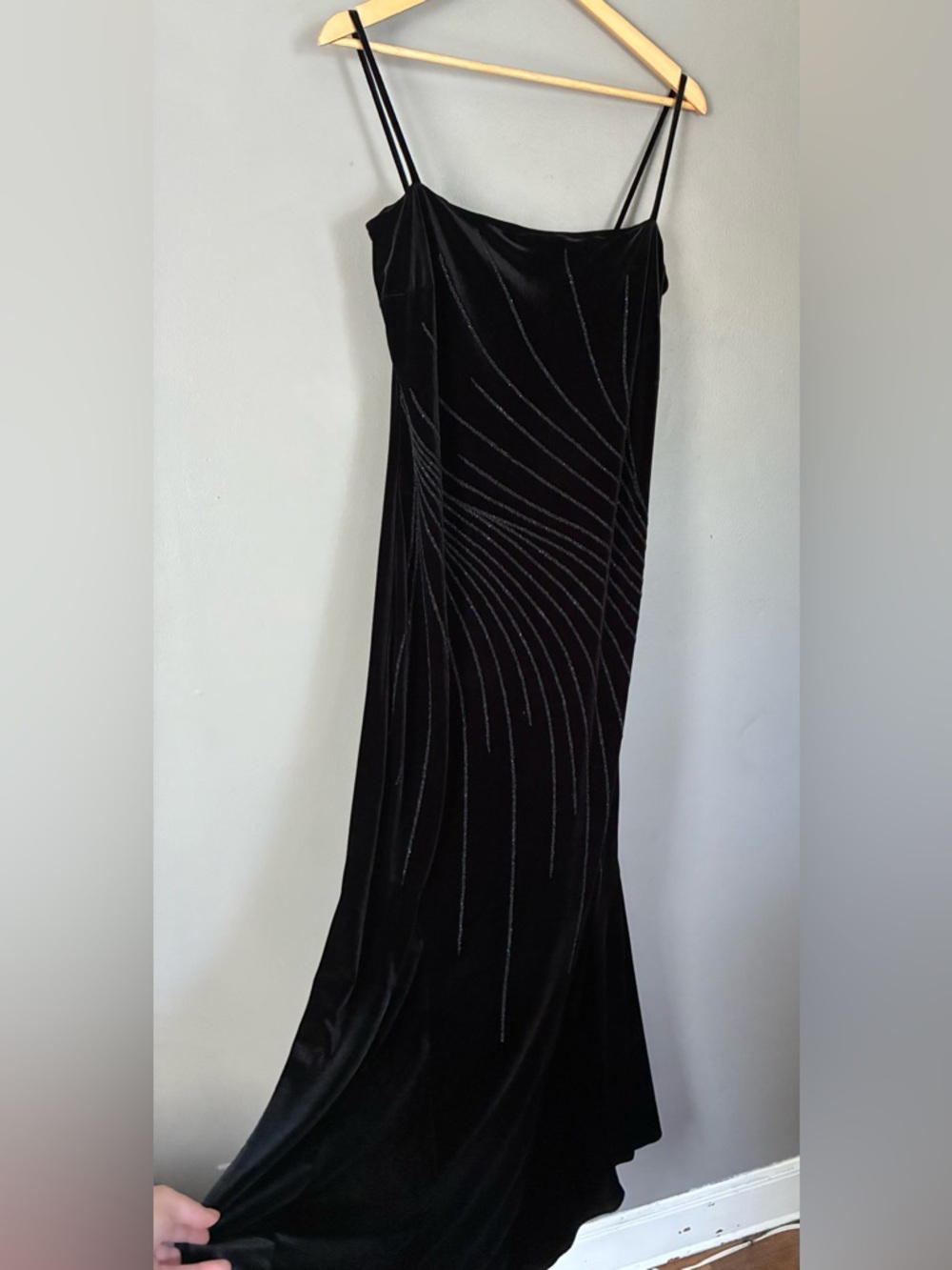 Vintage 90s Black Velvet Beaded Gown Prom dress feminine Size 11/12 fits 10 - Picture 5 of 10